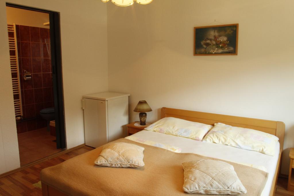 House Drakulic Hotel โคเรนนิซา ภายนอก รูปภาพ