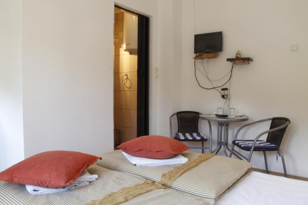 House Drakulic Hotel โคเรนนิซา ภายนอก รูปภาพ