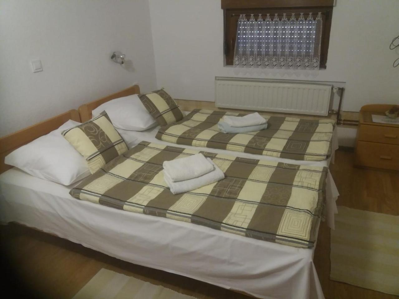 House Drakulic Hotel โคเรนนิซา ภายนอก รูปภาพ